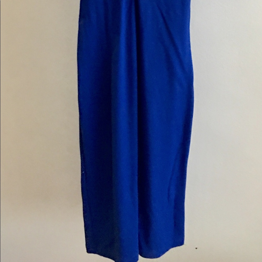 Gown dress - Picture 5 of 5